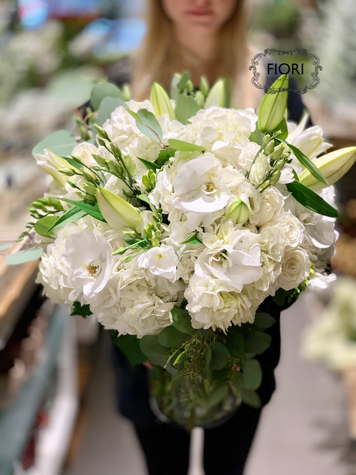 Signature Hand-Tied Bouquet