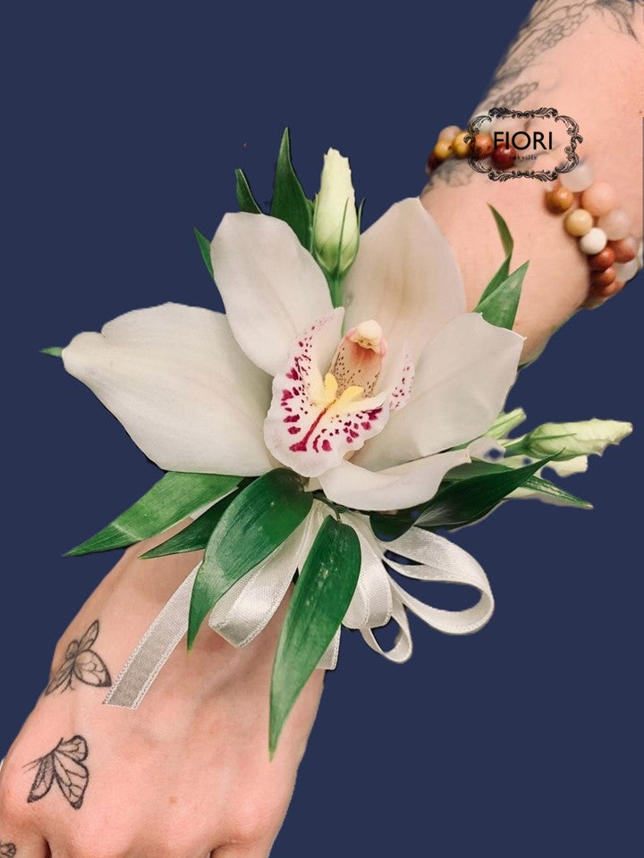 ORCHID CORSAGE